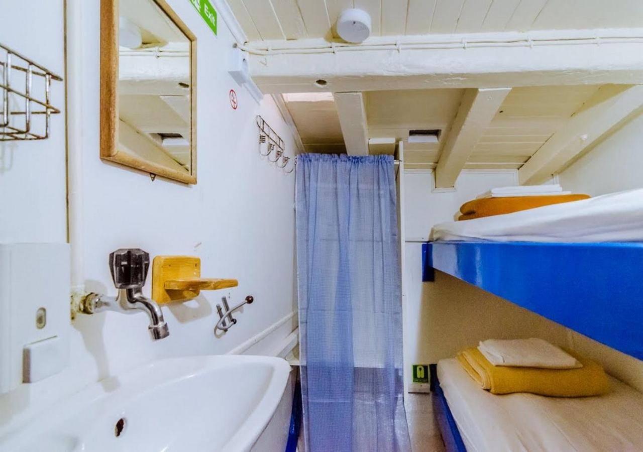 Rhythm Floating Hostel - Zadar Eksteriør billede