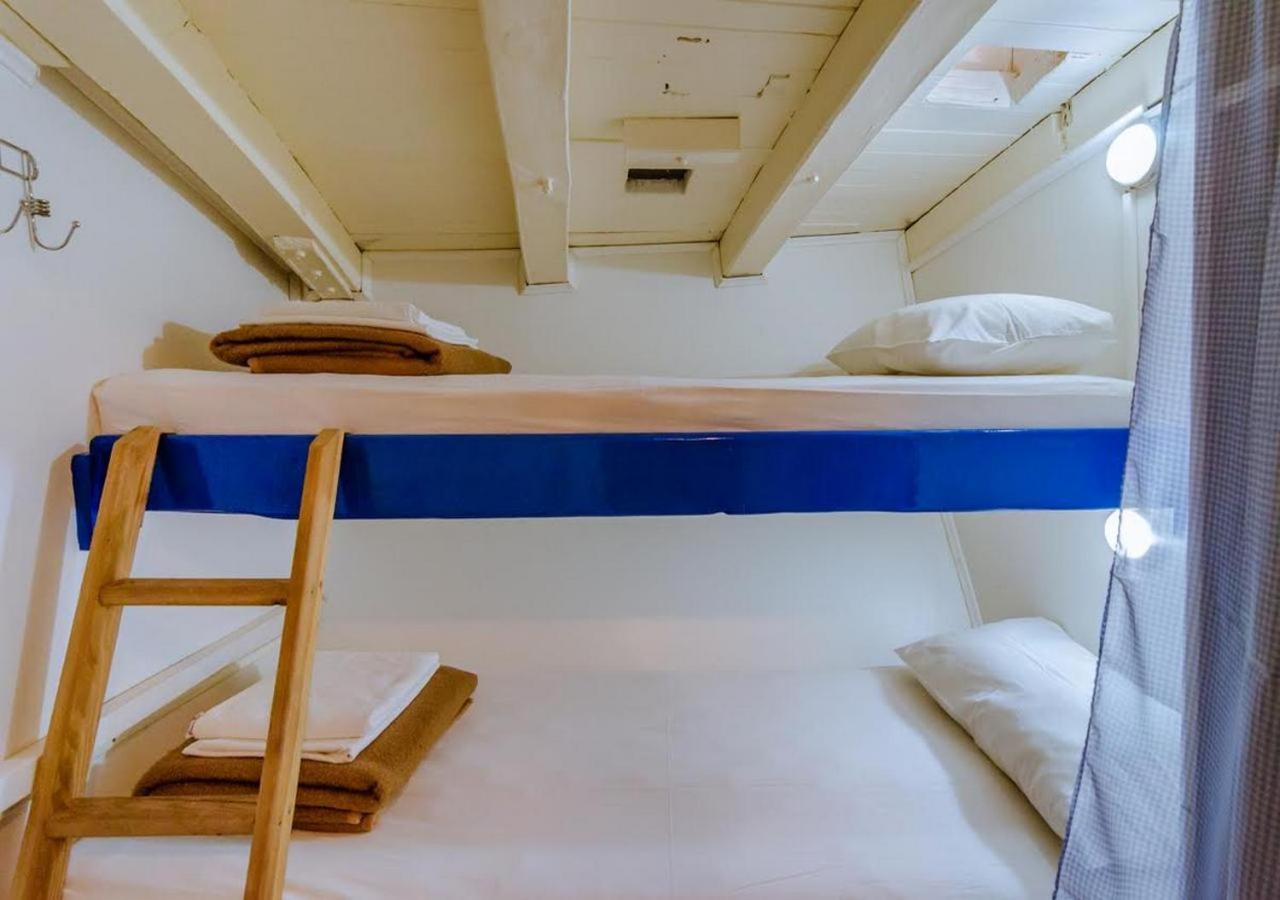 Rhythm Floating Hostel - Zadar Eksteriør billede