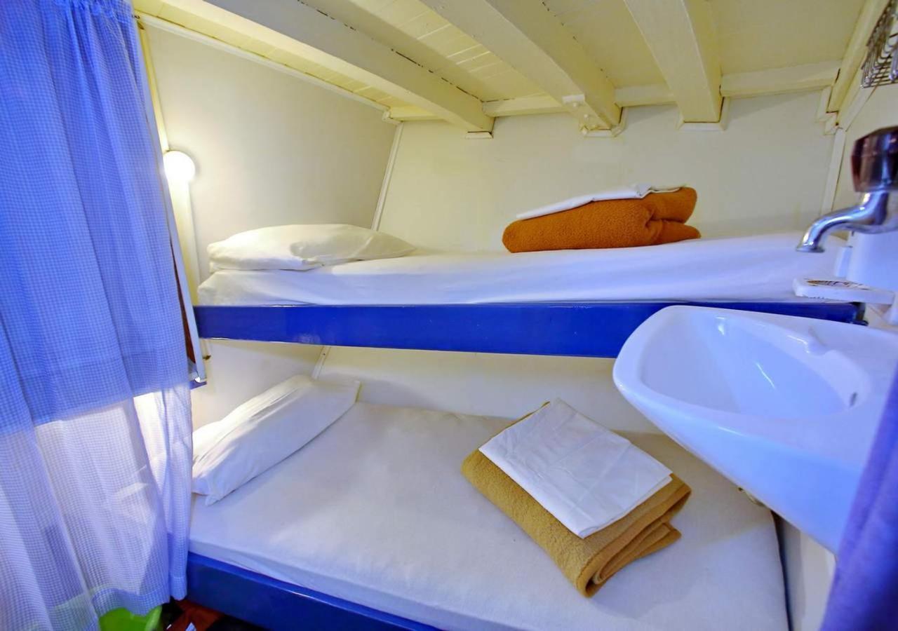 Rhythm Floating Hostel - Zadar Eksteriør billede