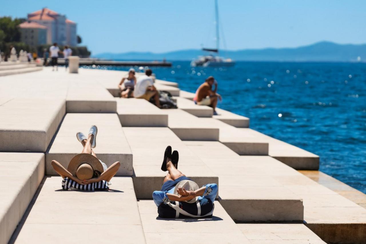 Rhythm Floating Hostel - Zadar Eksteriør billede